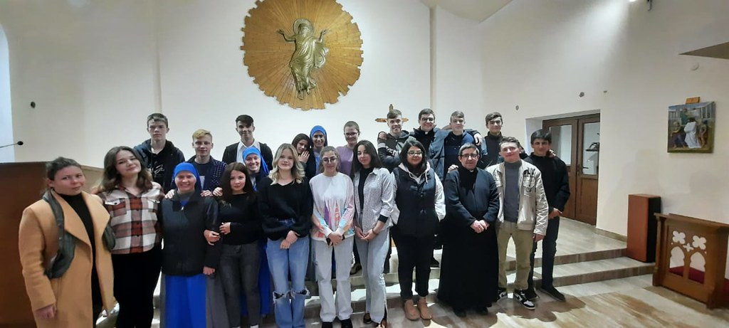 Tayikistán - reunión del grupo de jóvenes