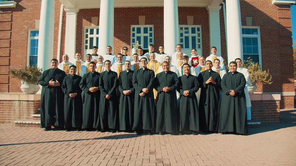 Estados Unidos - Imposición de Sotanas