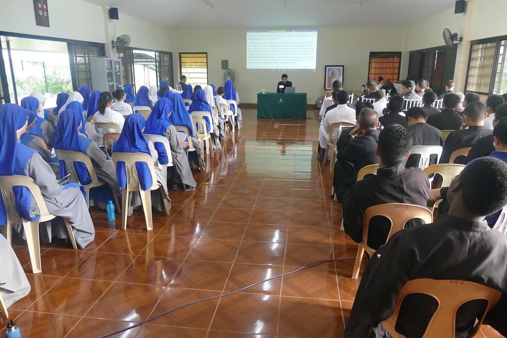 Filipinas - Jornada dedicada a la Exhortación Apostólica Vita Consecrata