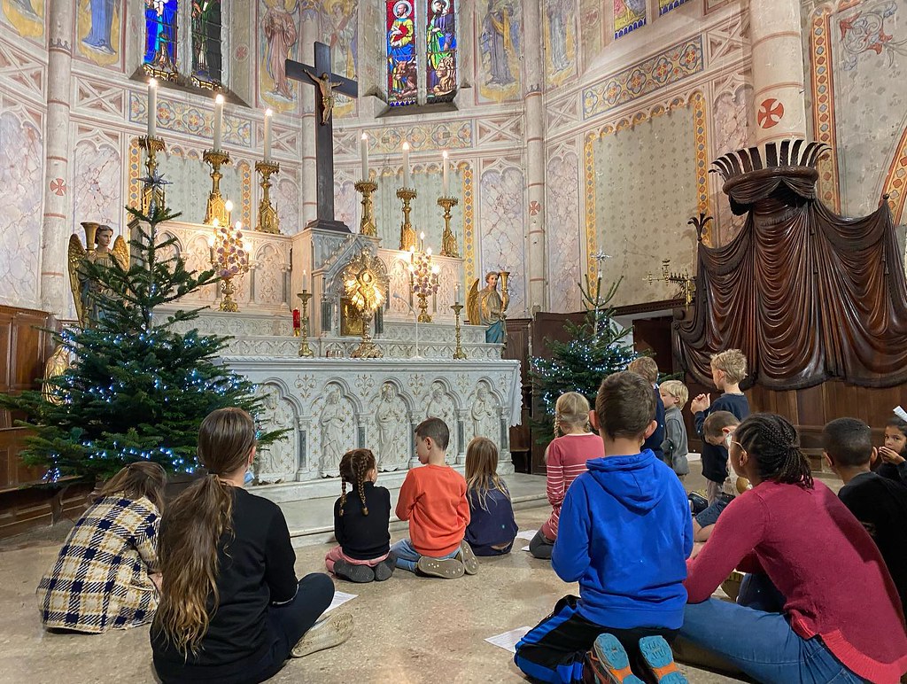 Francia - Fiesta de la Inmaculada Concepción con los niños del Oratorio