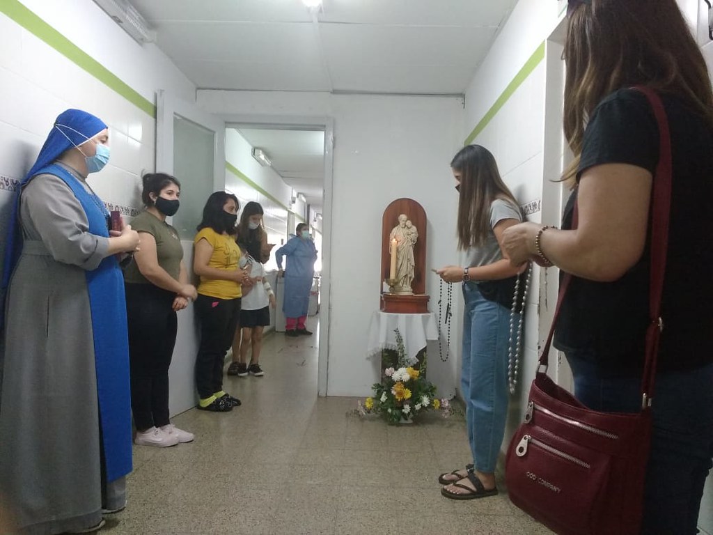 Argentina - visita de San José peregrino al hospital de San Luis