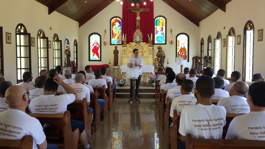 Brasil - Retiro de Hombres en la Parroquia Santo Expedito y Nuestra Señora Aparecida