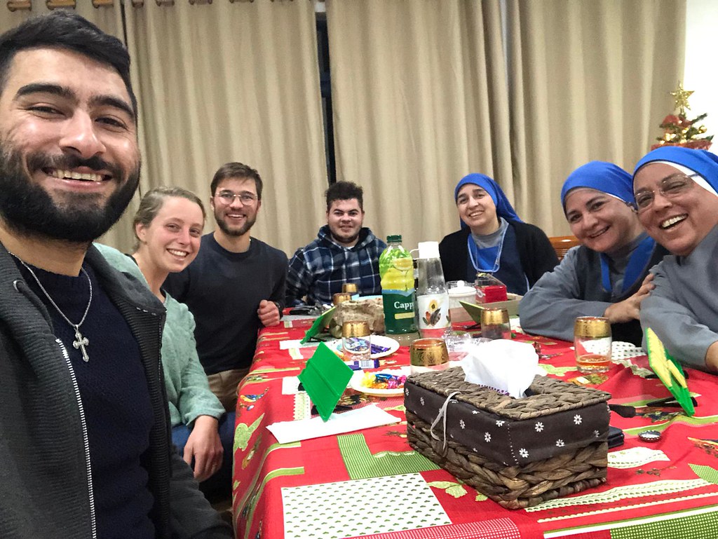 Palestina - Pizzas con los voluntarios en Taybeh