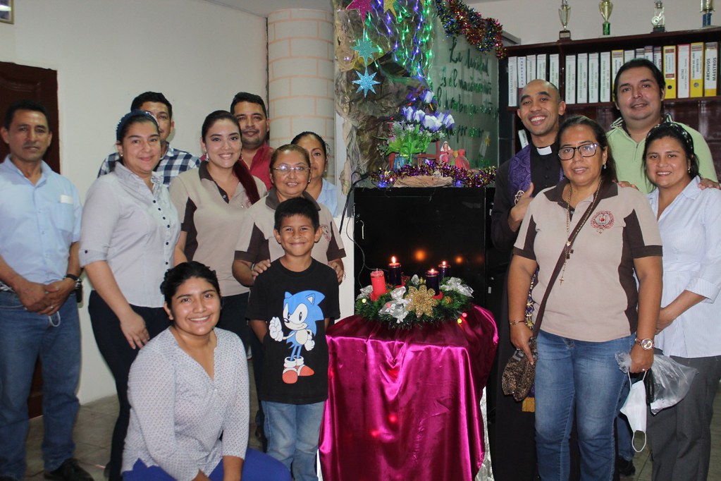 Ecuador - Tercer Semana de Adviento en la Escuela San Pío de Pietrelcina