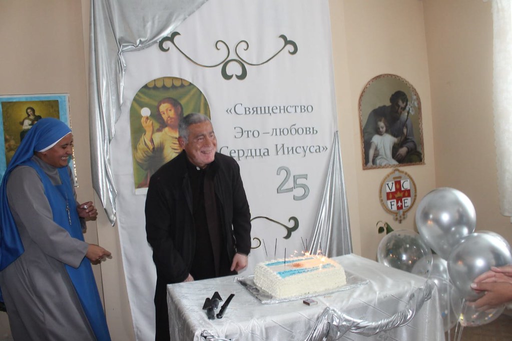 Rusia - 25º aniversario de ordenación sacerdotal del P. José López