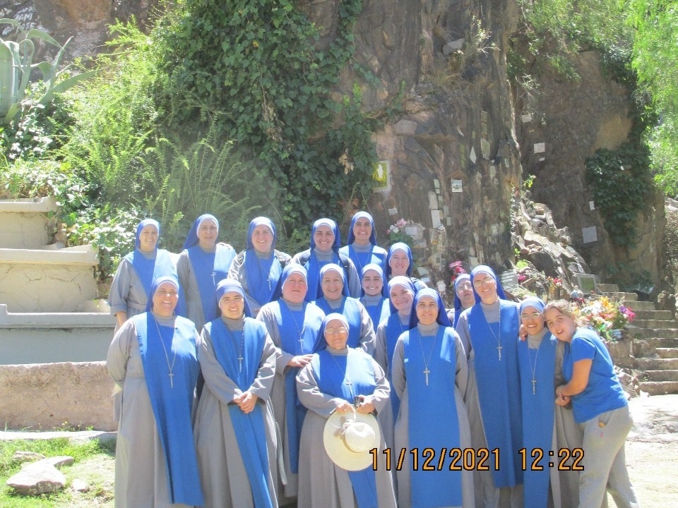 Argentina - Peregrinación a la Virgen del Valle Grande