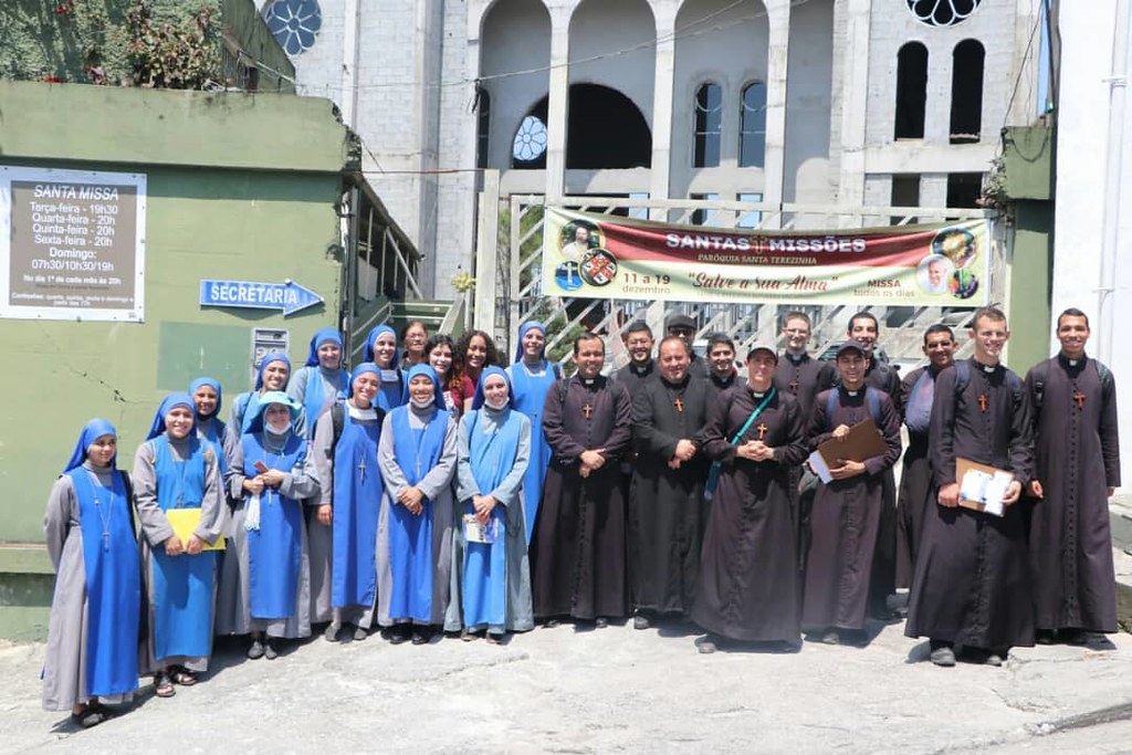Brasil - Misión Popular en la Parroquia Santa Teresita
