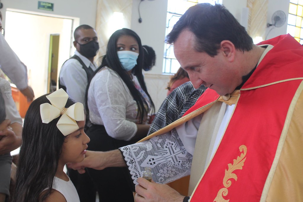 Brasil - Sacramentos durante la Misión en la Parroquia Verbo Encarnado