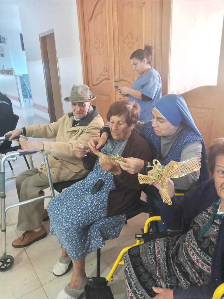 Tierra Santa - Adviento con los abuelitos