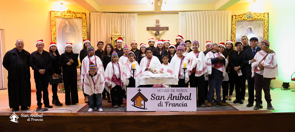 Perú - Concierto a beneficio del Hogar San Anibal di Francia