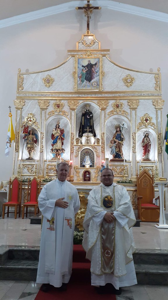 Brasil - Inauguración del nuevo retablo y llegada de la reliquia de San José de Anchieta