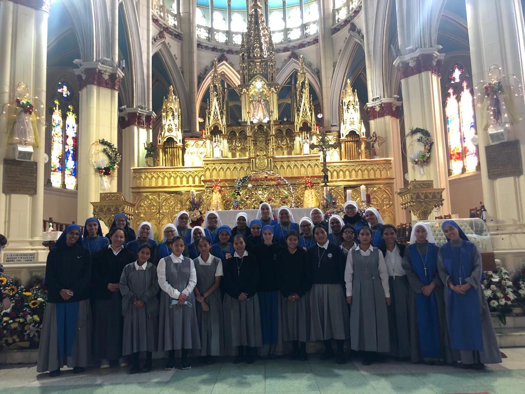 Ecuador - Peregrinación del Noviciado al Santuario de Nuestra Señora del Cisne