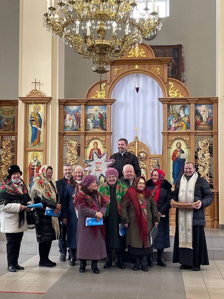 Ucrania - Villancicos en la Parroquia