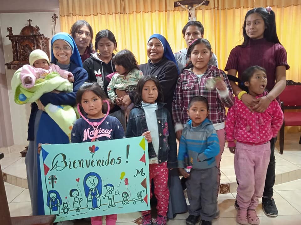 Perú - Nuevos miembros del Hogar Antonietta Meo