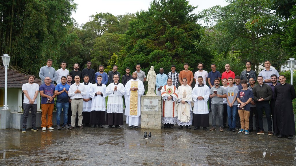 Brasil - Ejercicios Espirituales para varones