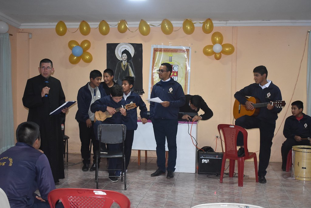Ecuador - Fiesta Patronal del Seminario Menor San Francisco Marto