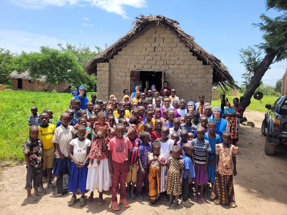 Tanzania - Visita a Kona Nne