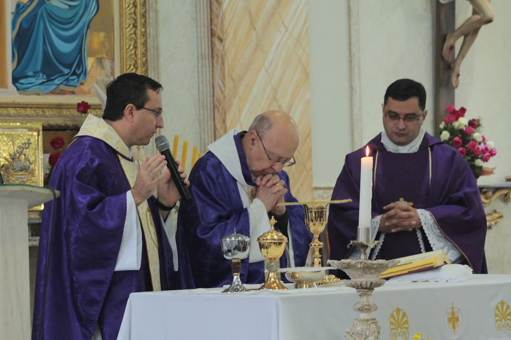 Brasil - Santa Misa con el Obispo Emérito en la Parroquia Verbo Encarnado