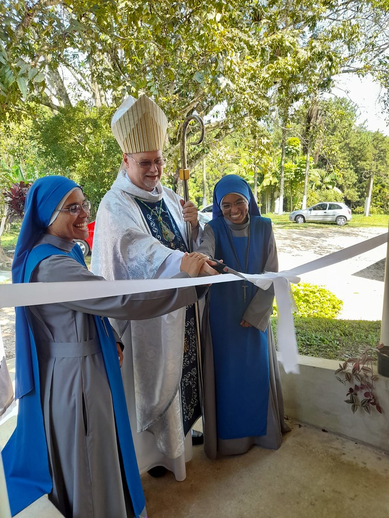 Brasil - Bendición del nuevo locutorio en el Monasterio