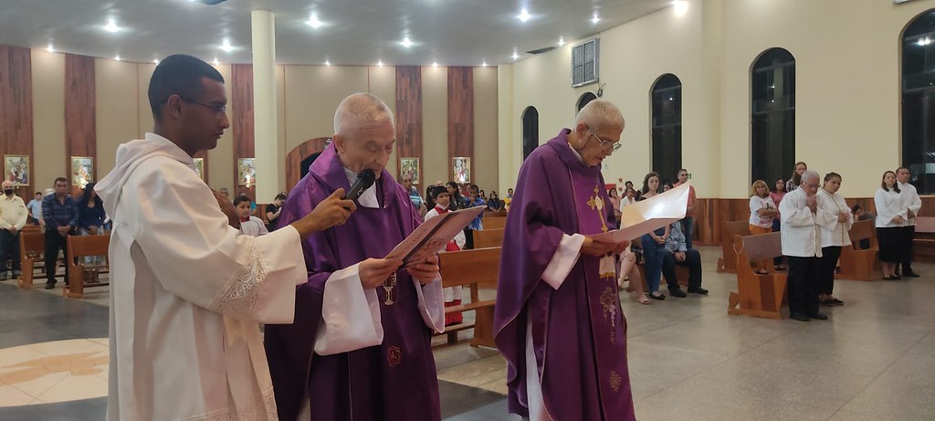 Brasil - Votos Perpetuos en la Parroquia Inmaculada Concepción