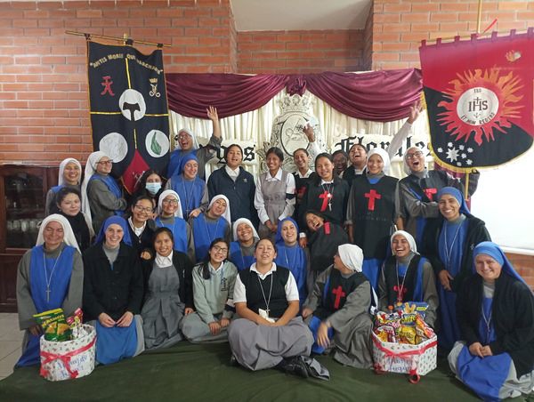 Ecuador - Juegos Florales en el noviciado y aspirantado