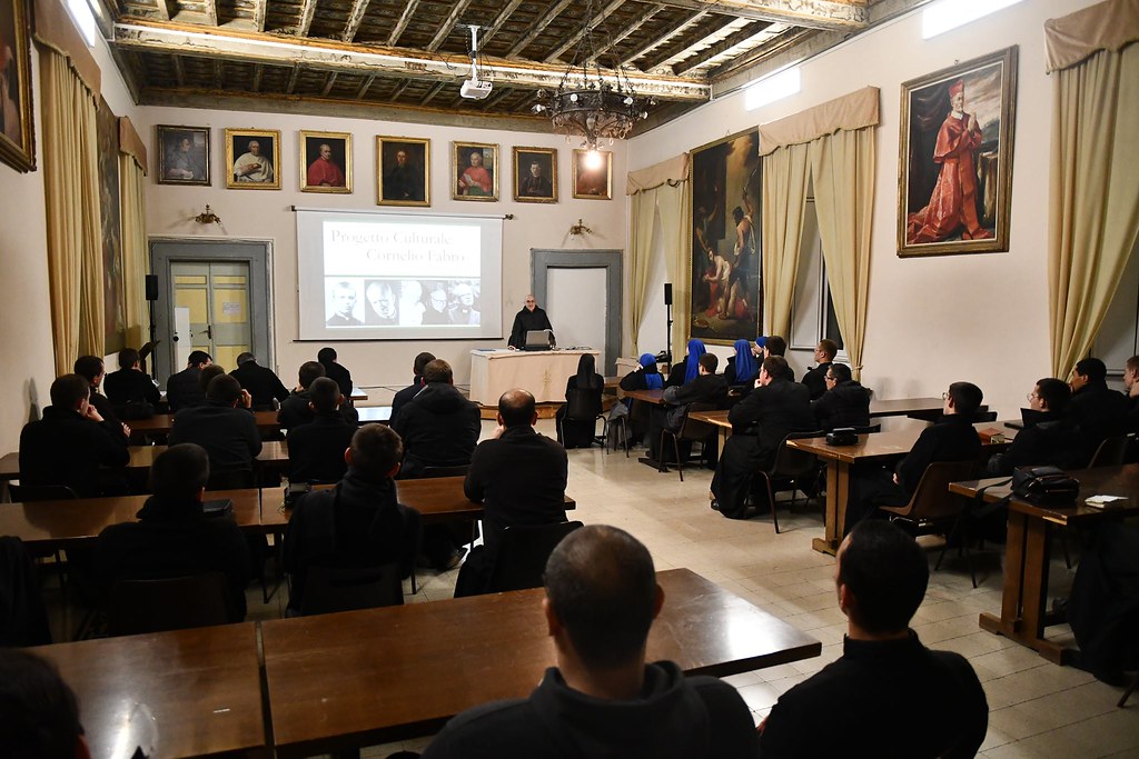 Italia - Presentación del Proyecto Fabro en el Seminario Mayor