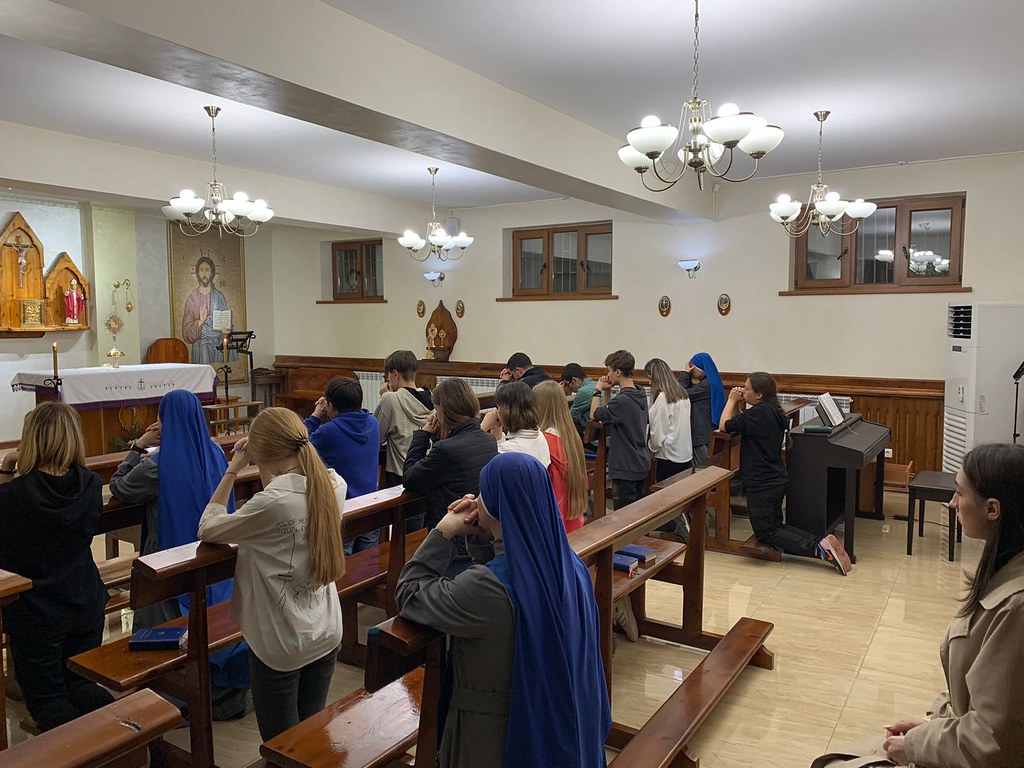 Kazajstán - Noche heroica con los jóvenes