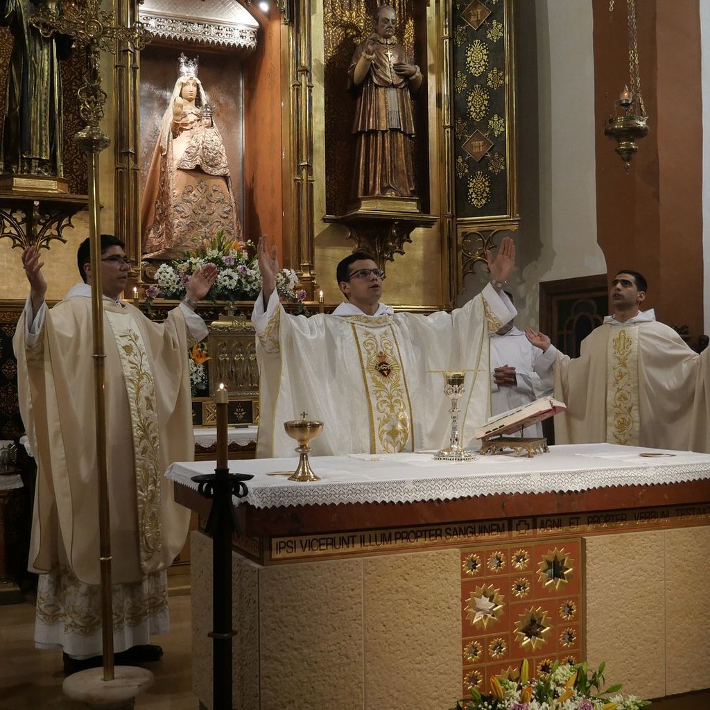 España - Vigilia Pascual en El Pueyo