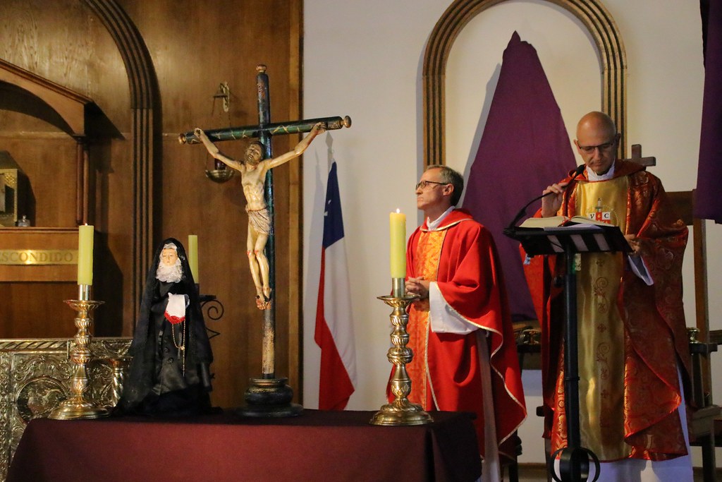 Chile - Viernes Santo en la Parroquia Jesús el Buen Pastor