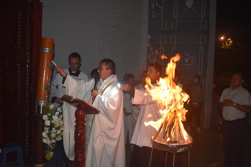 Colombia - Vigilia Pascual en Cali