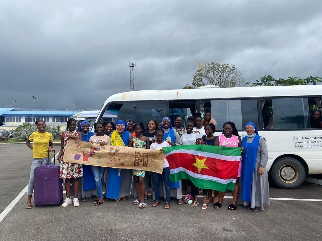 Suriname - Bienvenida de una nueva misionera a la misión