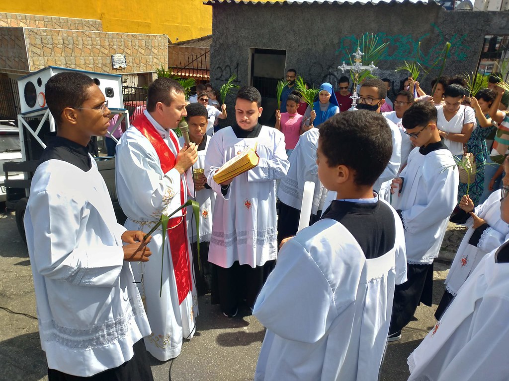 Brasil - Domingo de Ramos en la Parroquia Verbo Encarnado