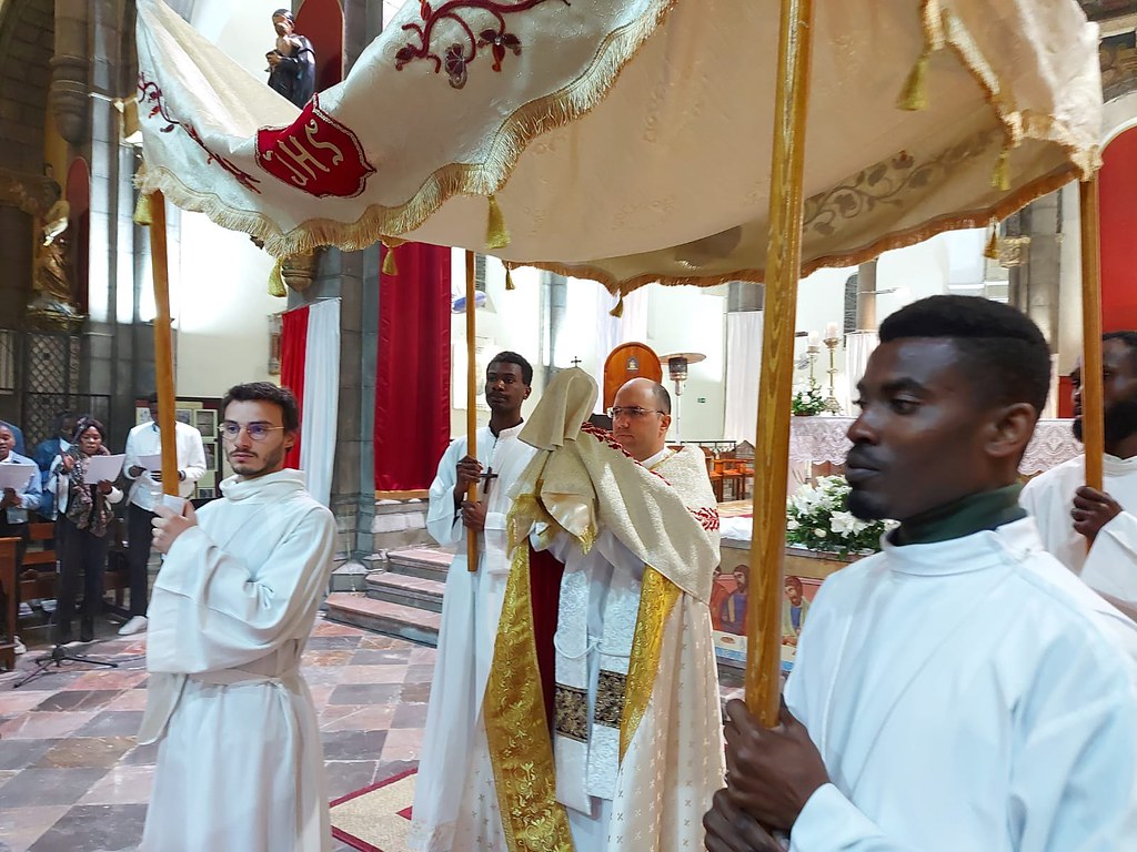 Túnez - Jueves Santo en la Catedral