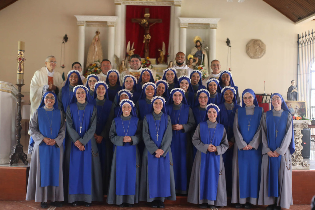 Brasil - Primeras Profesiones de votos