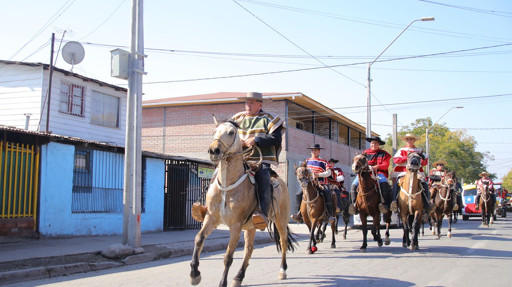 Chile - "Cuasimodo" tradicional en la Parroquia Jesús el Buen Pastor