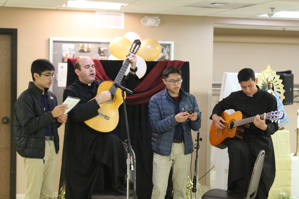 Estados Unidos - Fiesta de la Virgen de Luján en el Seminario Menor