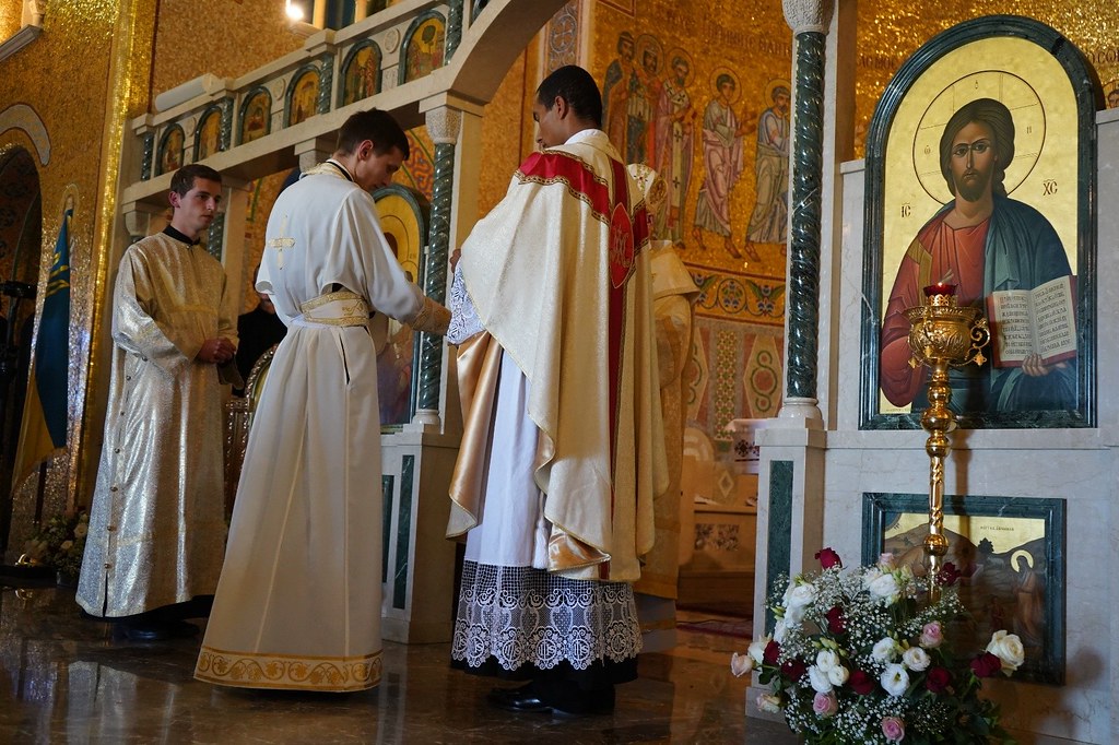 Italia - Ordenación Sacerdotal del P. Volodymir Rudiy en la Basílica Menor Santa Sofia