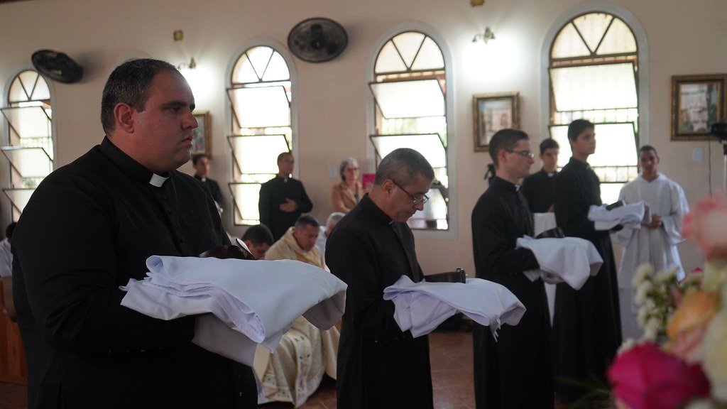Brasil - Toma de hábito monástico