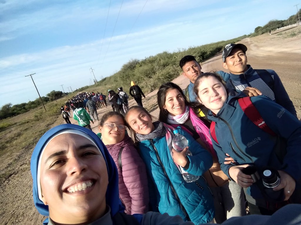 Argentina - peregrinación de 500 jóvenes a la Cruz de Matará