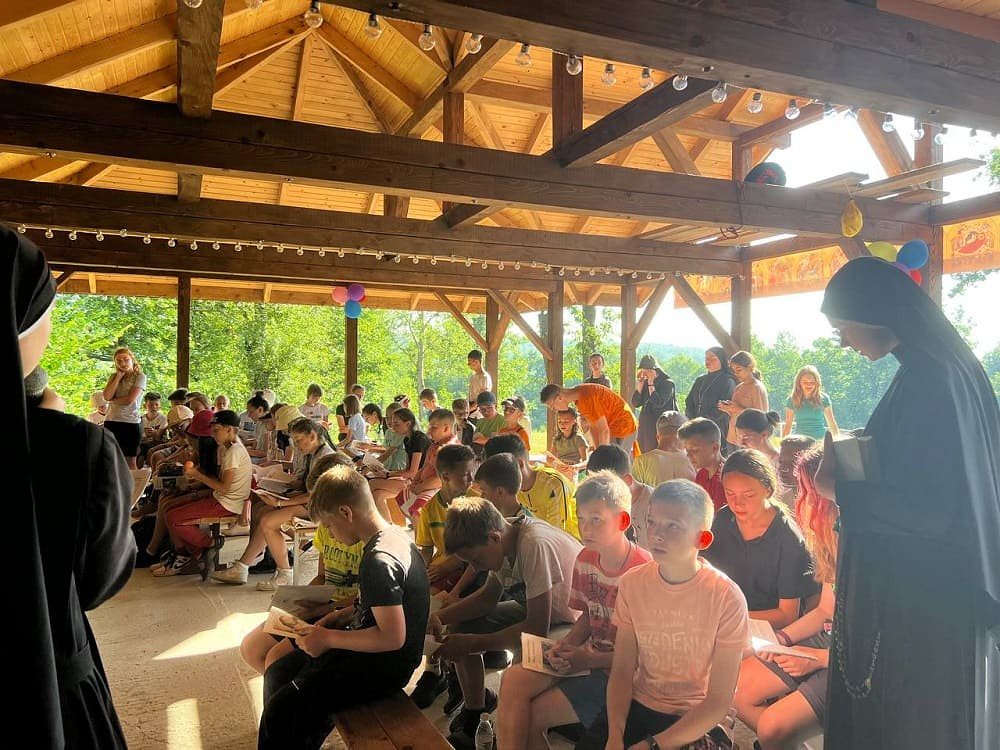 Ucrania - Campamento de la Parroquia Natividad del Señor