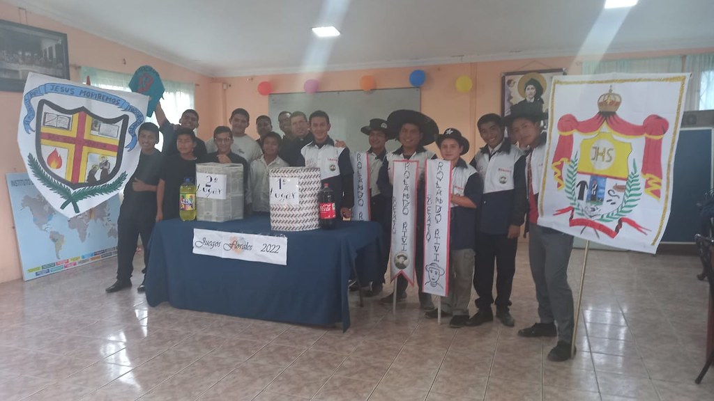 Ecuador - Juegos Florales en el Seminario Menor