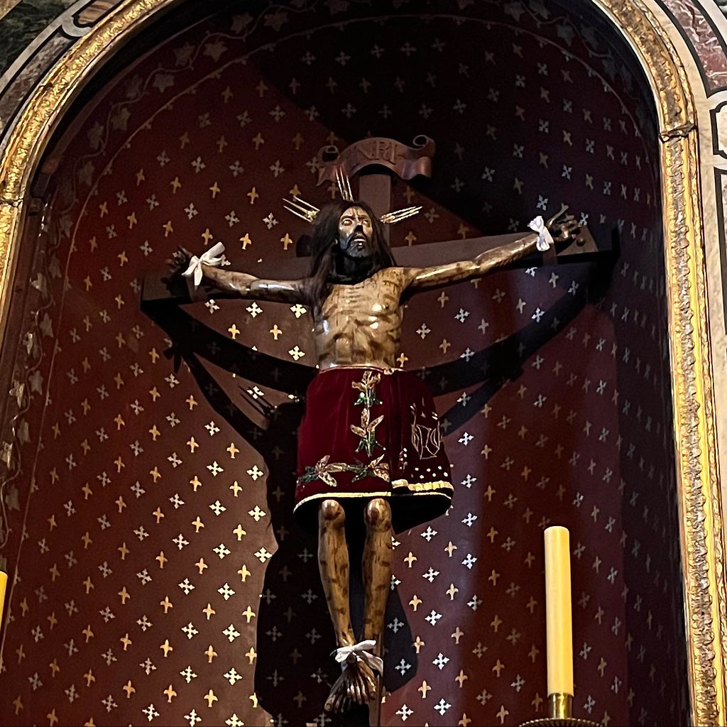 Chile - Peregrinación al Señor de la Agonía en la Iglesia de San Agustín, en Santiago Centro