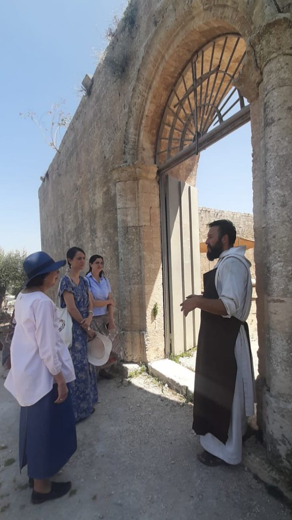 Séforis - Consagradas de Schoenstatt, visitando el Monasterio de la Sagrada Familia