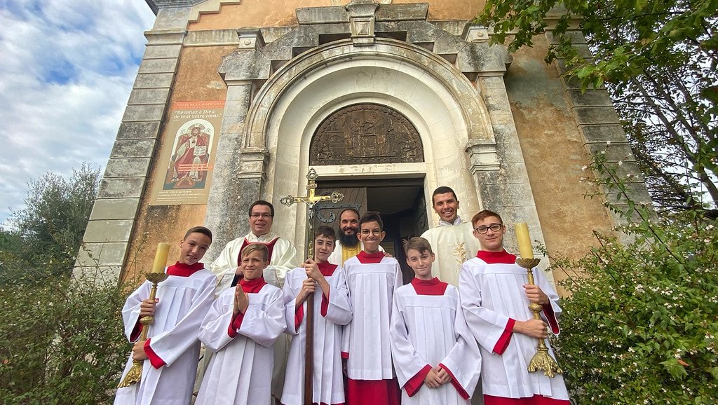 Francia - Visitas en la Escuela Beato Marcel Callo