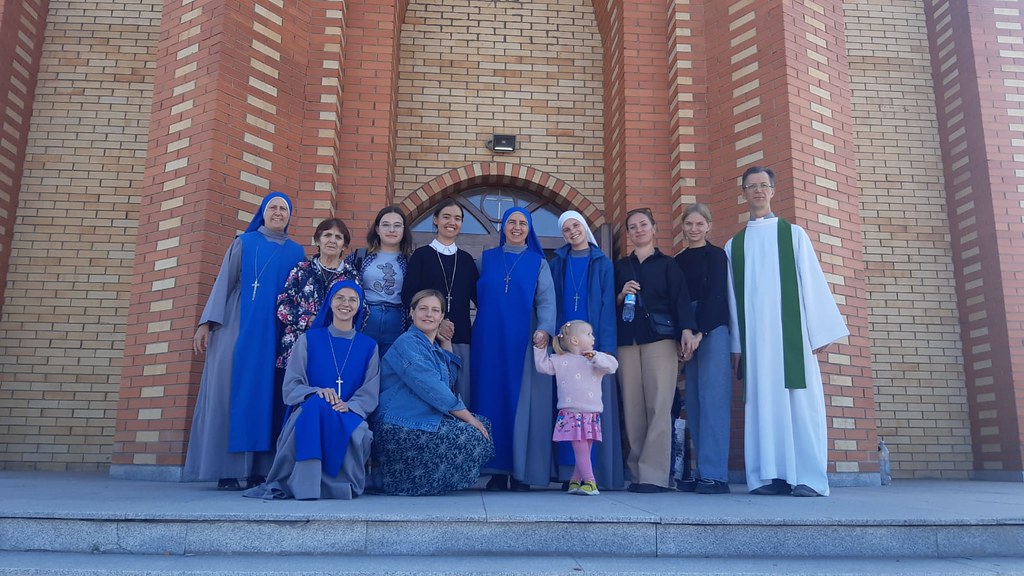 Kazajstán - Visita de la M. Corredentora a Karagandá