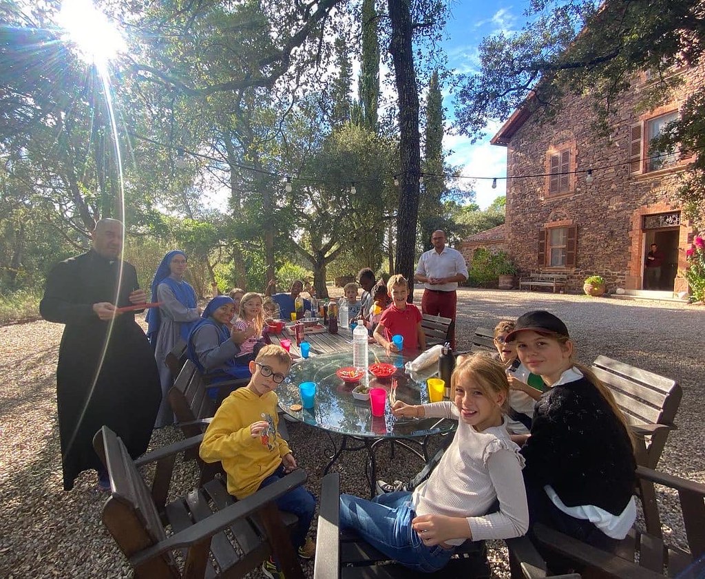Francia - Paseo con los niños del oratorio
