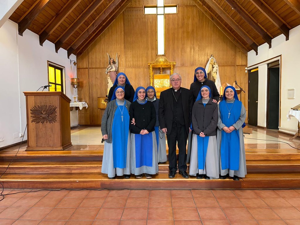 Chile - Visita del Obispo Mons. Juan Ignacio González