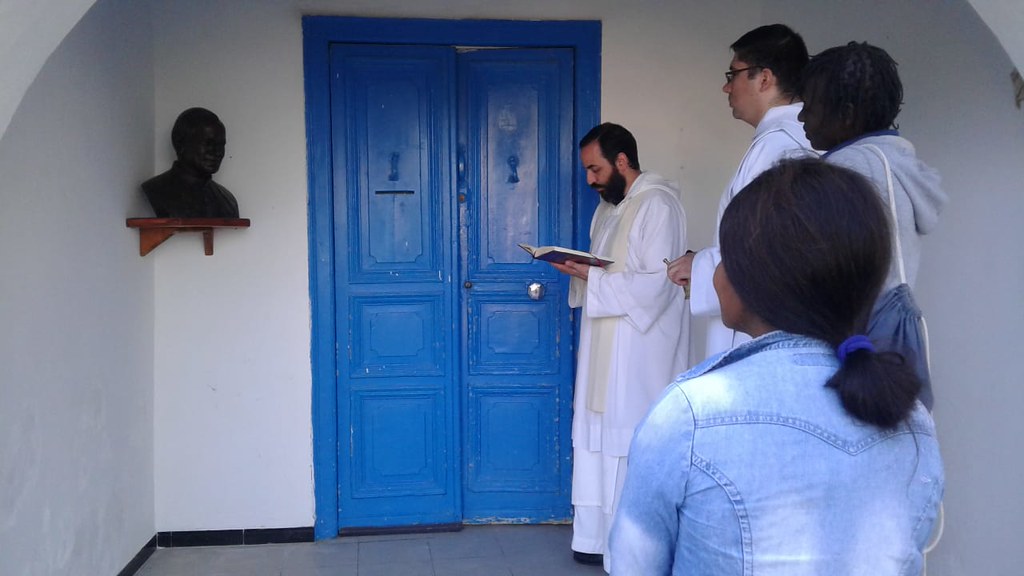 Túnez - Bendición del nuevo busto de San Juan Pablo II en el Monasterio San Charles de Foucauld