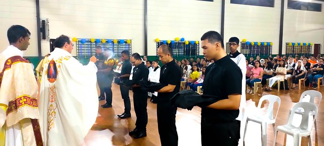 Filipinas - Imposición de Sotanas en el Seminario Mayor