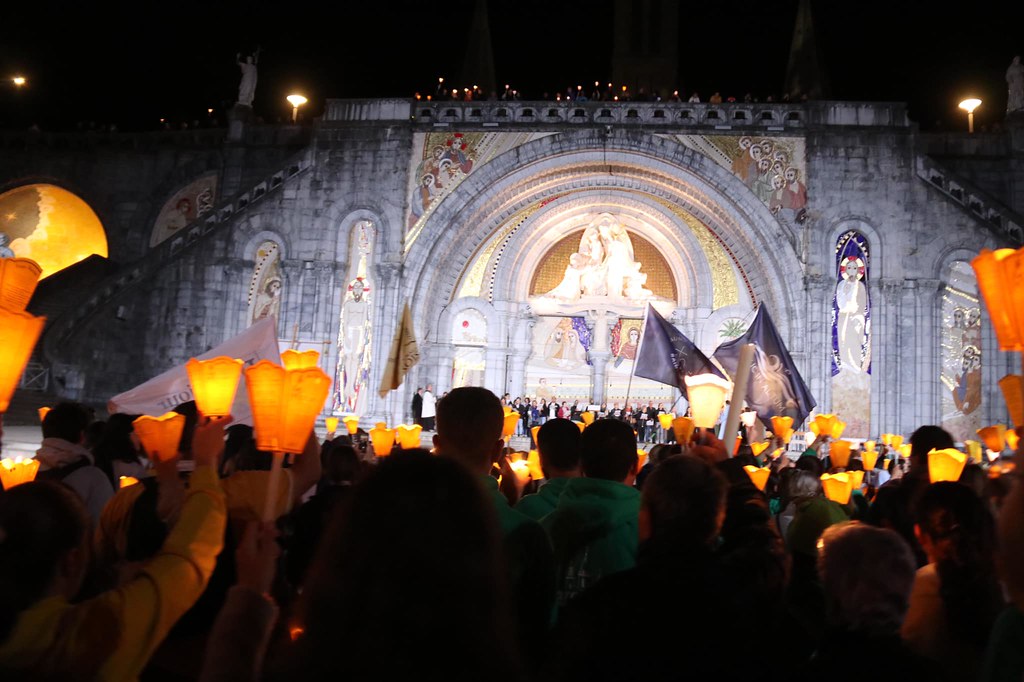 Francia - Peregrinación con los jóvenes a Lourdes